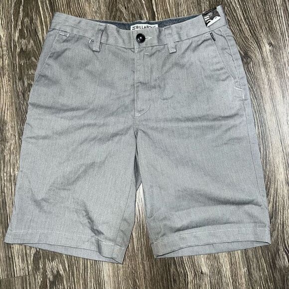 New Billabong Carter Shorts size 26 - Picture 1 of 4